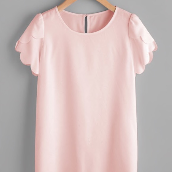 FIORELLA Blush Petal Sleeve Blouse - Picture 3 of 6